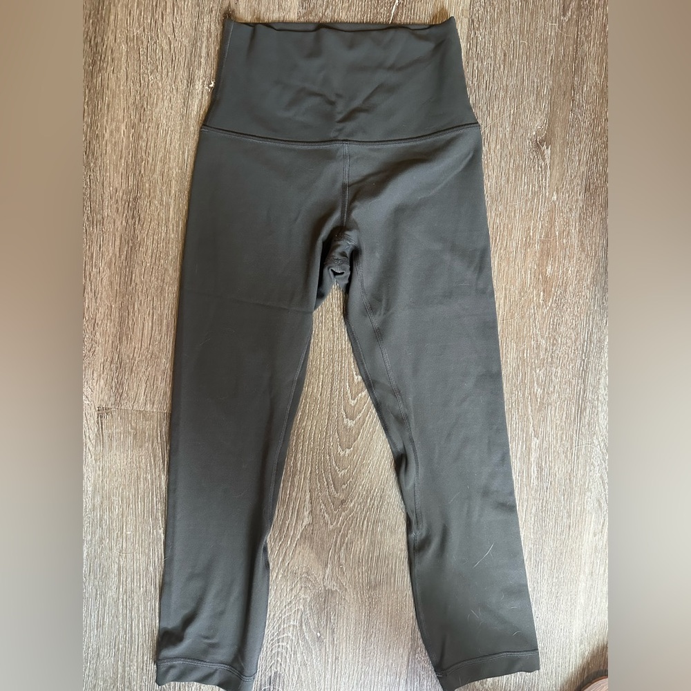 Womens 21” lululemon align leggings graphite grey